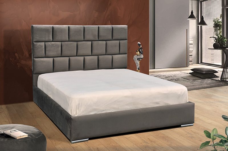 Καραγιάννης Design — London